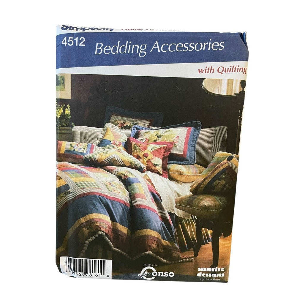Simplicity 4512 Bedding Accessories Quilt Pattern 54 Pieces UNCUT FF
